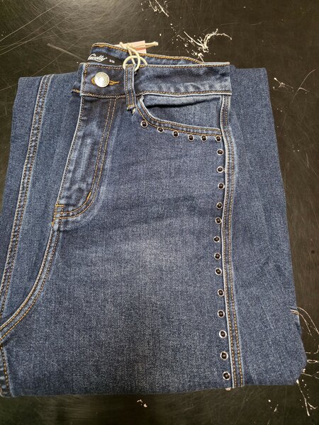 jeans met studs blauw
