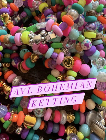 AVL Bohemian ketting 1
